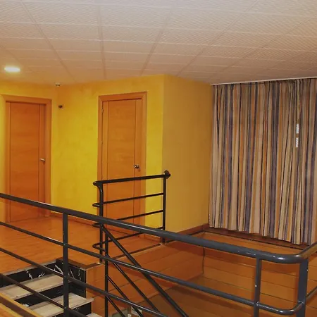 Guest house Intercentro 2*